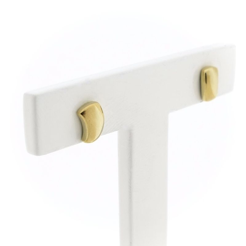 Image 4 of Golden subtle stud earrings