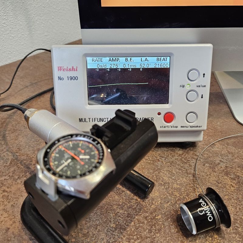 Image 24 of Omega Speedmaster Mark II 'Racing Dial'; Vintage chronograph men's watch