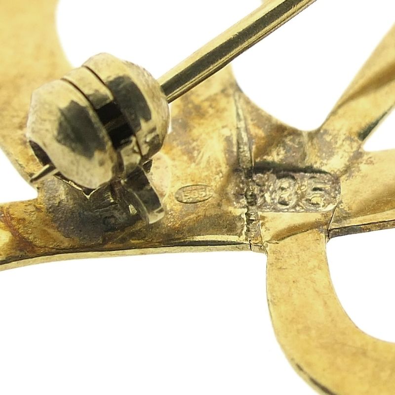 Image 5 of Vintage gold brooch; Letter C