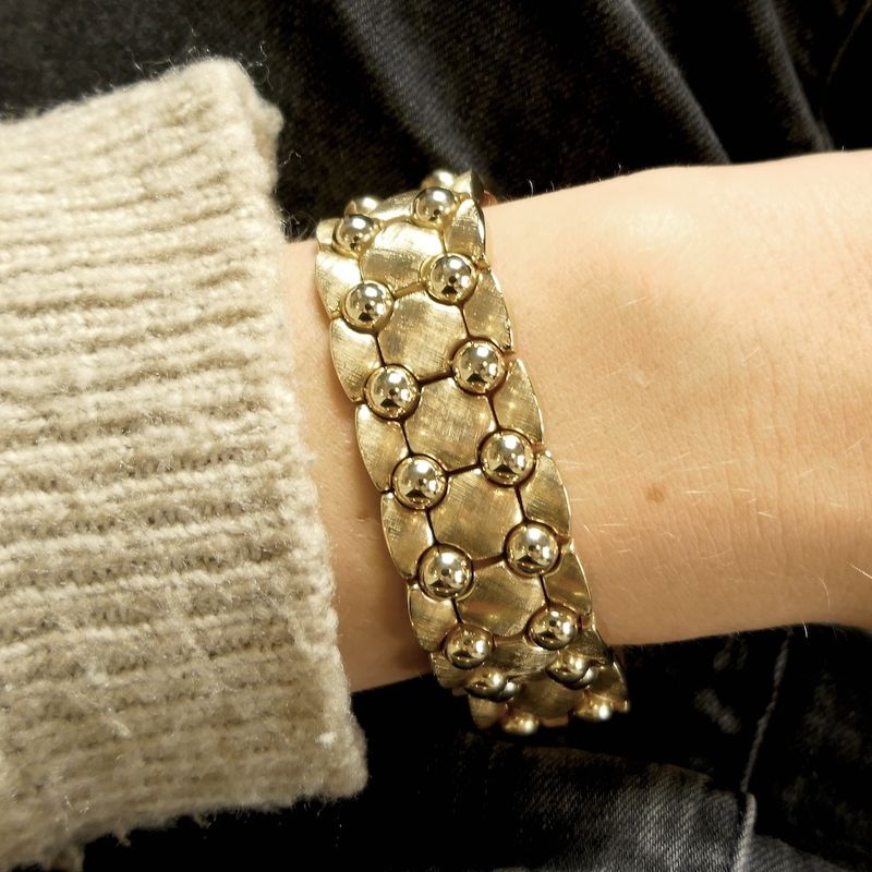 Image 3 of Vintage gold wide link bracelet