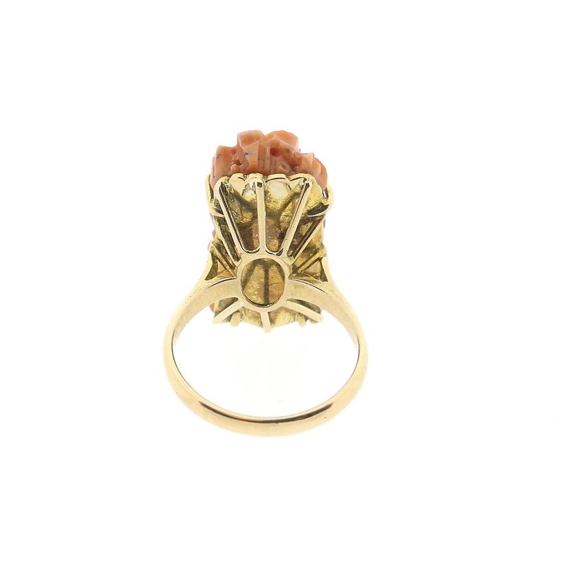 Image 6 of Vintage gold ring from Kuan Yin in red coral