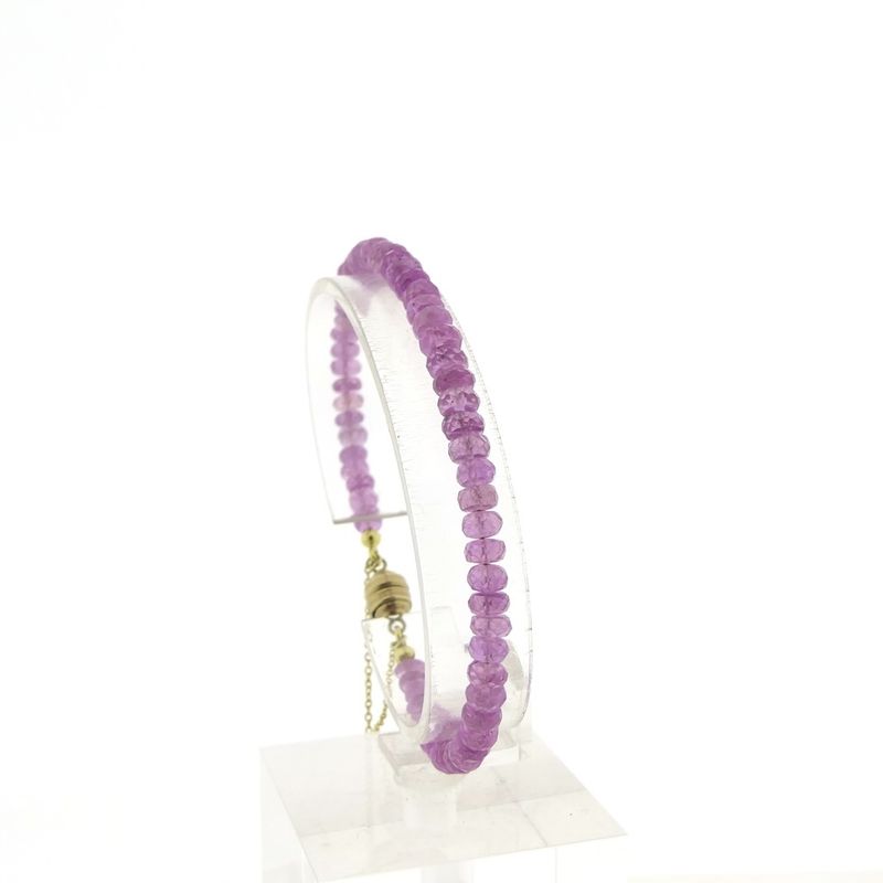 Image 1 of Gold beaded bracelet with pink sapphire | 19 cm