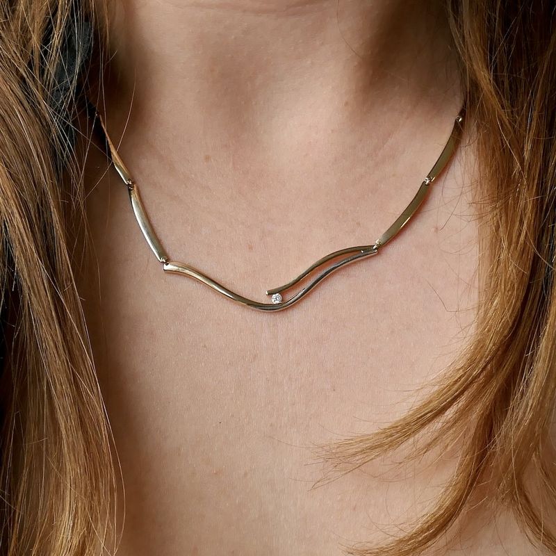 Image 13 of Two-tone gold bar necklace with a fixed pendant and diamond