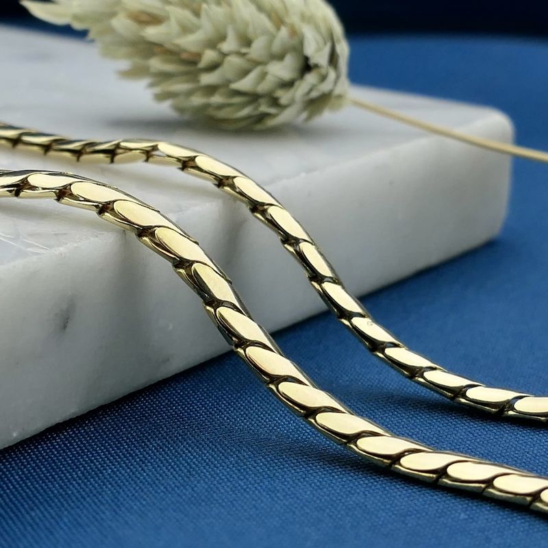 Image 2 of Gold S-link chain; 45 cm