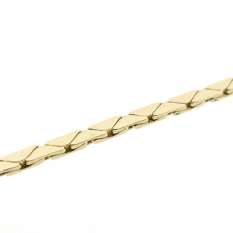 Image 6 of Gold cobra link necklace with fixed pendant | 46 cm