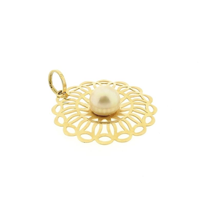Image 3 of 18 carat gold pendant with pearl