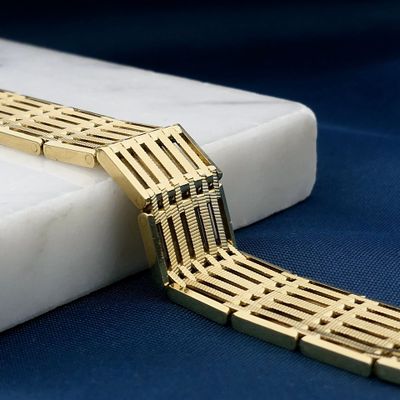 Image 2 of Gold Bracelet with Fantasy Links; 14 Karat; 19.5 cm