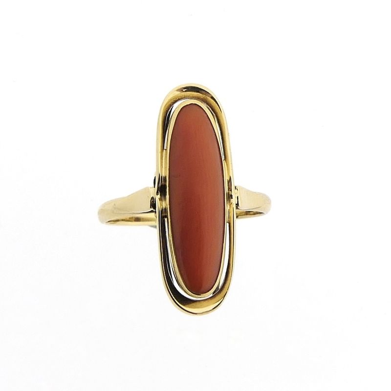 Image 3 of Gold ring with red coral | Vintage
