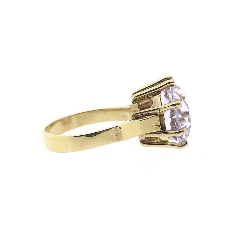 Image 9 of 9 carat solitaire ring with light pink zirconia