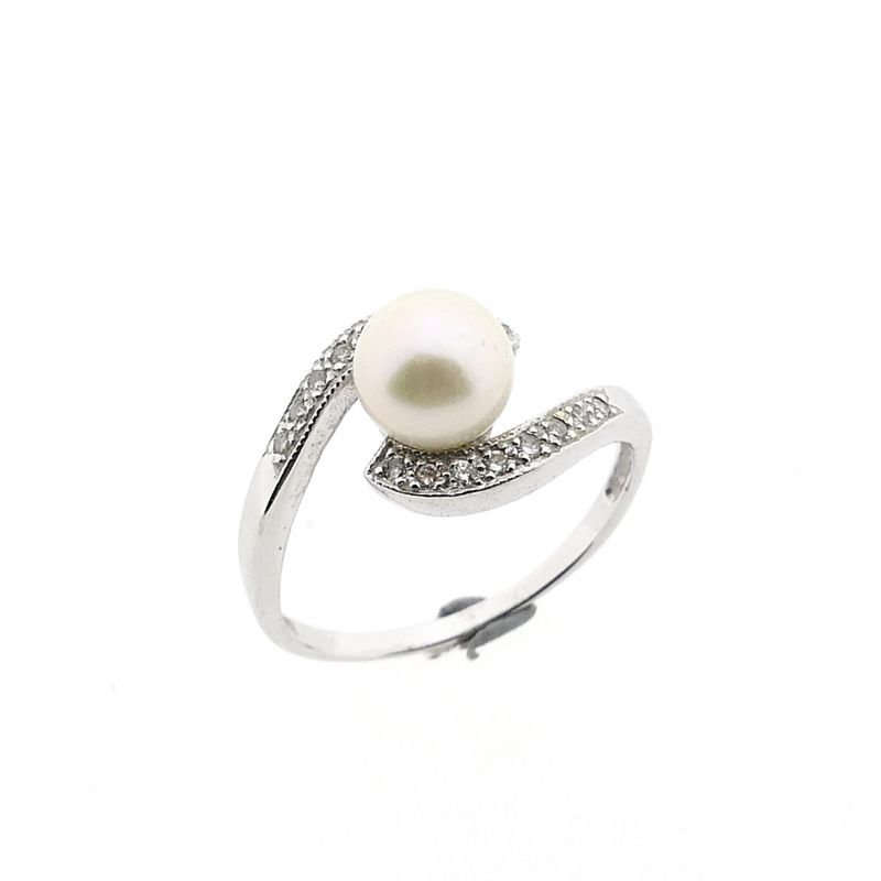 Image 1 of 18k White Gold Ring with Pearl and Diamonds