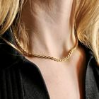 Image 4 of Gold twisted link chain | 45 cm