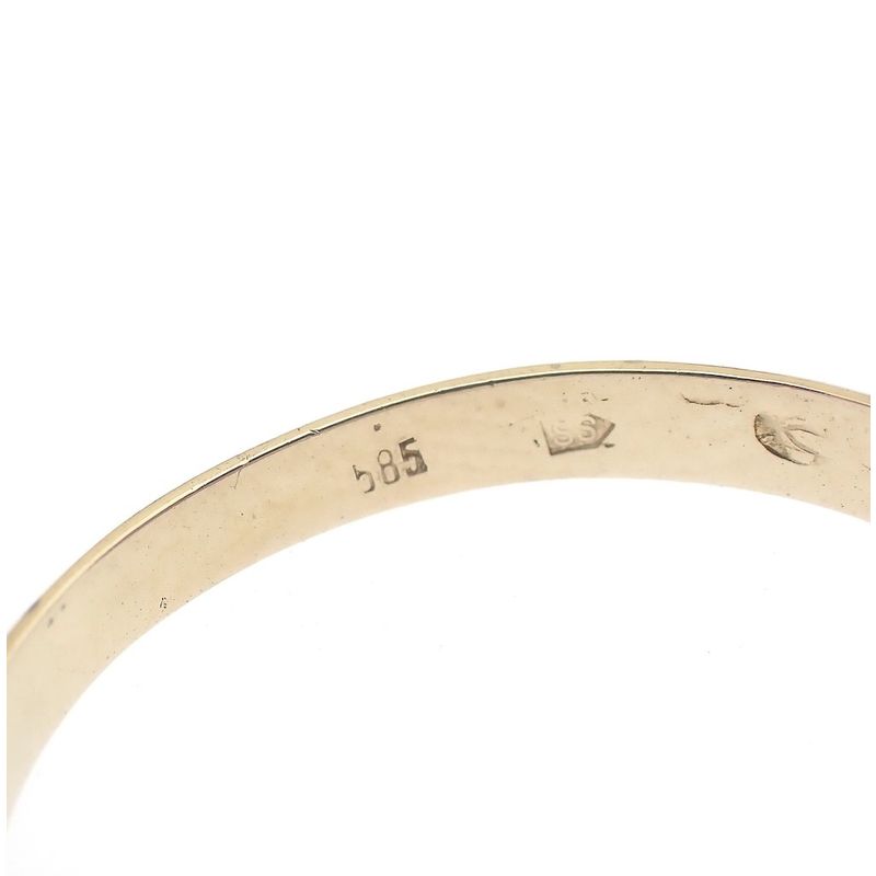 Image 6 of Gold ring with zirconia stones