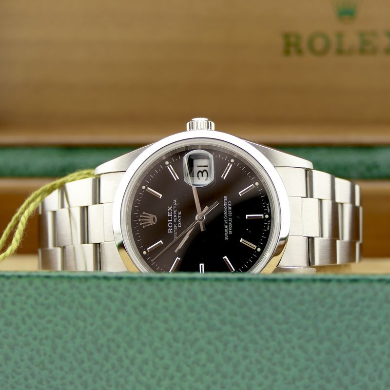 Image 15 of Rolex Date 34mm 15200; Automatic watch