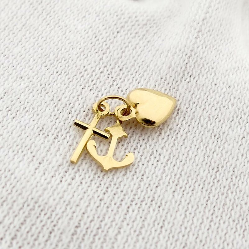 Image 7 of Gold pendant; Faith, hope, and love