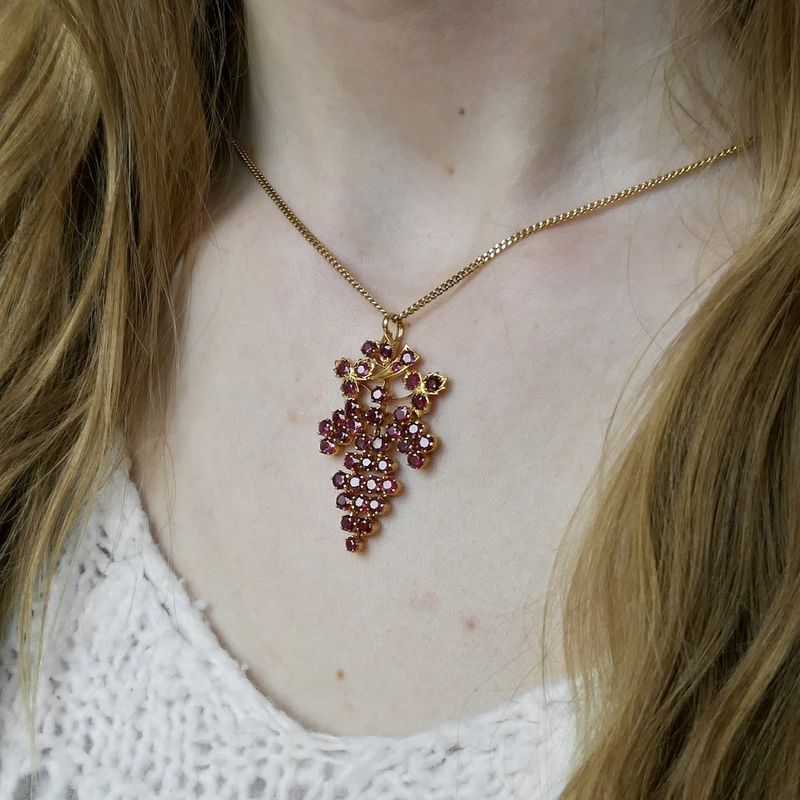 Image 3 of Gold bunch of grapes pendant with ruby