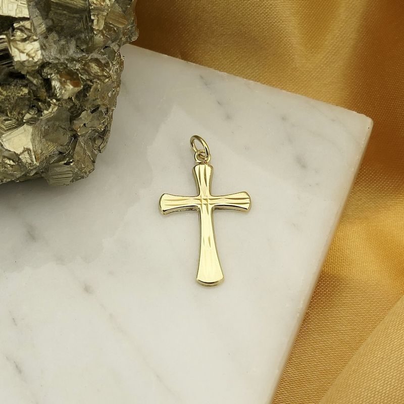 Image 7 of Gold pendant of a cross