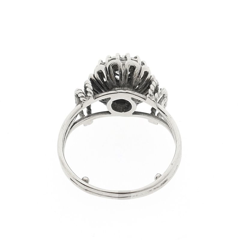 Image 6 of White gold ring set with diamonds