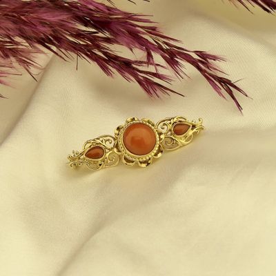 Image 2 of Antique gold brooch with blood coral