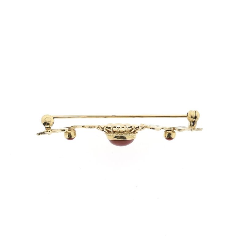Image 3 of Gold brooch with blood coral