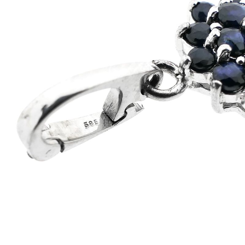 Image 10 of White gold pendant with sapphire