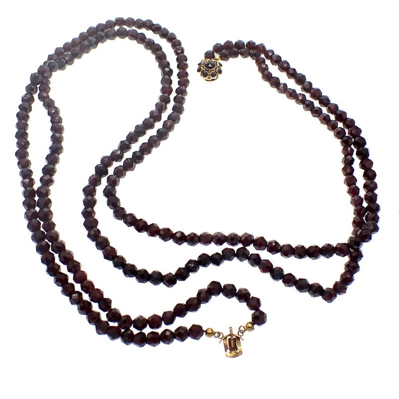 Image 5 of Antique garnet beaded sautoir with gold decorative clasp
