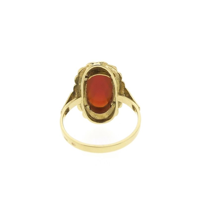 Image 4 of Vintage gold ring with carnelian