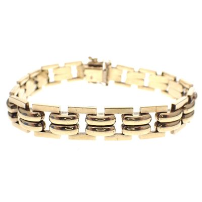 Image 1 of 8 carat Bismarck link bracelet