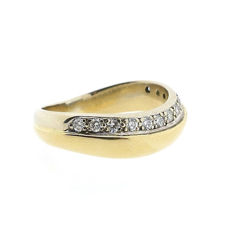 Image 7 of Two-tone gold ring with diamond; 0.26 ct.