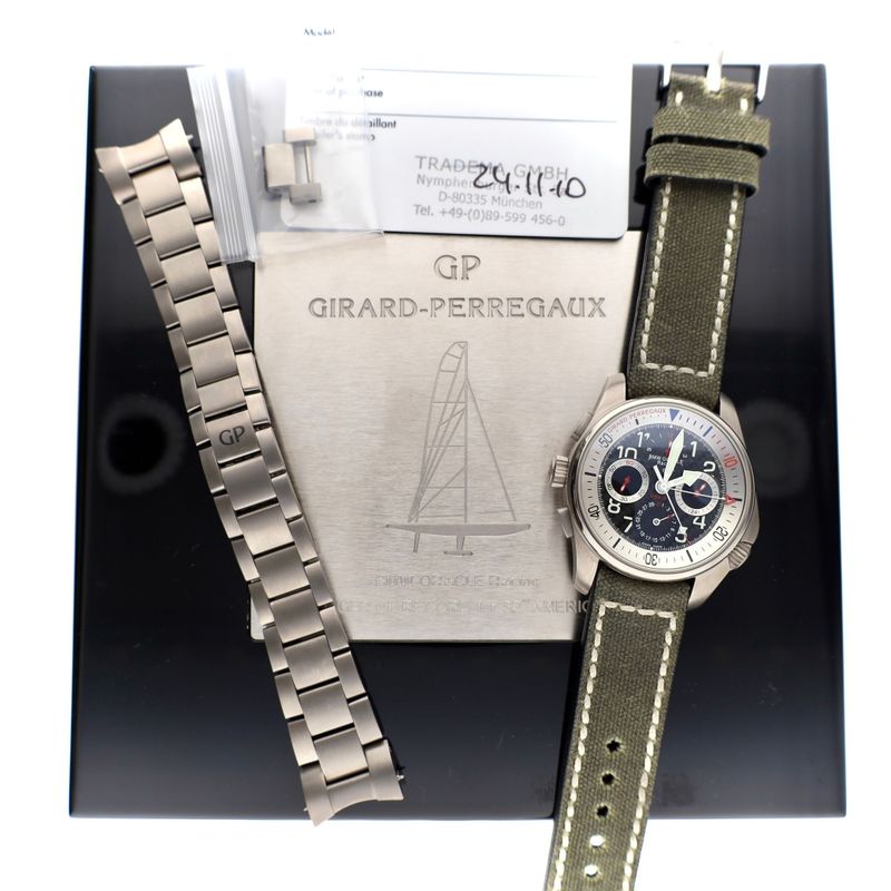 Image 13 of Girard-Perregaux BMW Oracle Racing 49931 Men's Chronograph