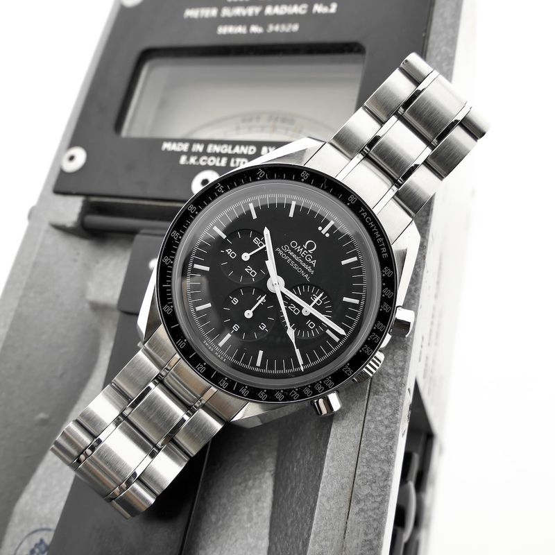 Image 13 of Omega Speedmaster Professional 'Moonwatch' 311.30.42.30.01.005; Chronograph men's watch