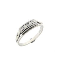 White gold ring with 0.06 ct diamond.