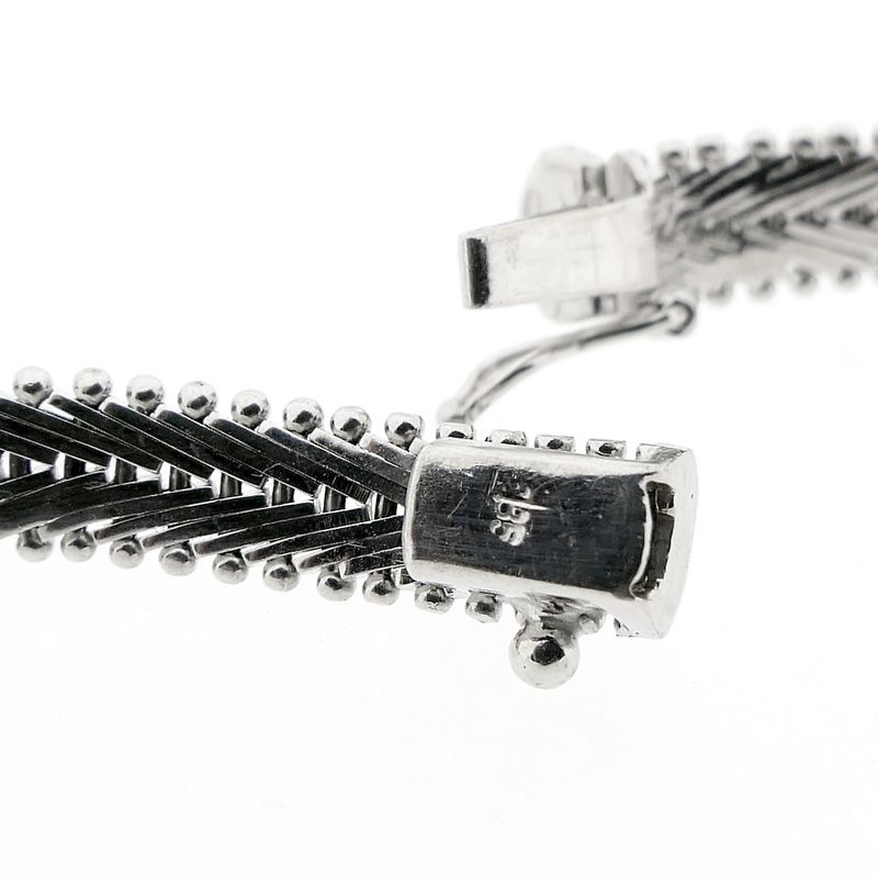 Image 9 of White gold necklace with diamonds 1.06 ct. | 43 mm