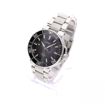 Afbeelding 2 van Oris Aquis Date '5-Days' Cal. 400; Automatisch Heren Horloge