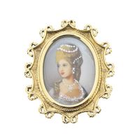 Vintage gold pendant/brooch with painted portrait and diamond 0.010 ct.
