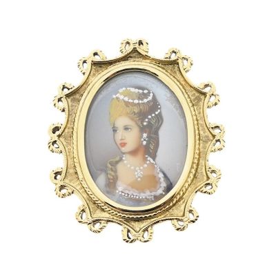Image 1 of Vintage gold pendant/brooch with painted portrait and diamond 0.010 ct.