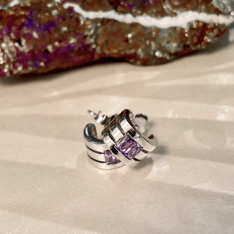 Image 8 of ZINZI silver half-round stud earrings; Ø 10 mm