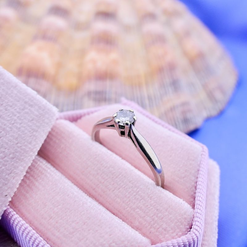 Image 7 of White gold solitaire ring with diamond; 0.18 ct.