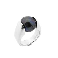 Silver ring with black pearl | Melano
