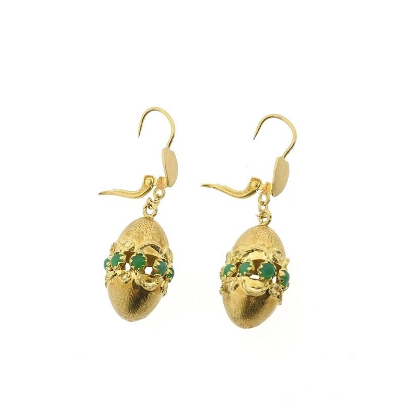 Image 5 of Gold earrings with chrysoprase