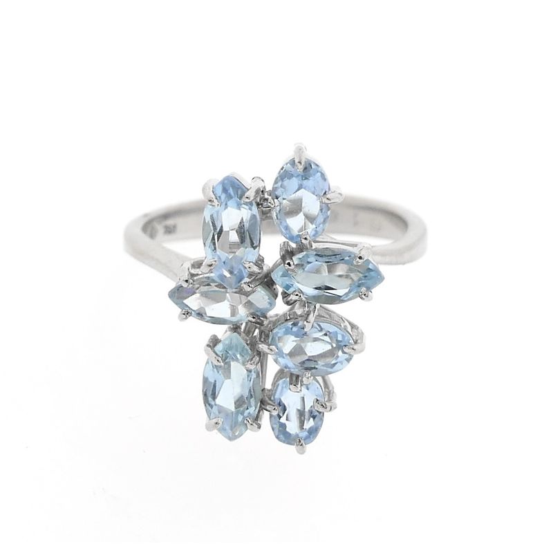 Image 7 of White gold cocktail ring with aquamarine