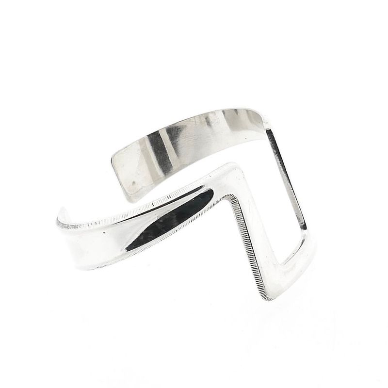 Image 3 of Silver Slave Bracelet with Pattern; Size S/M