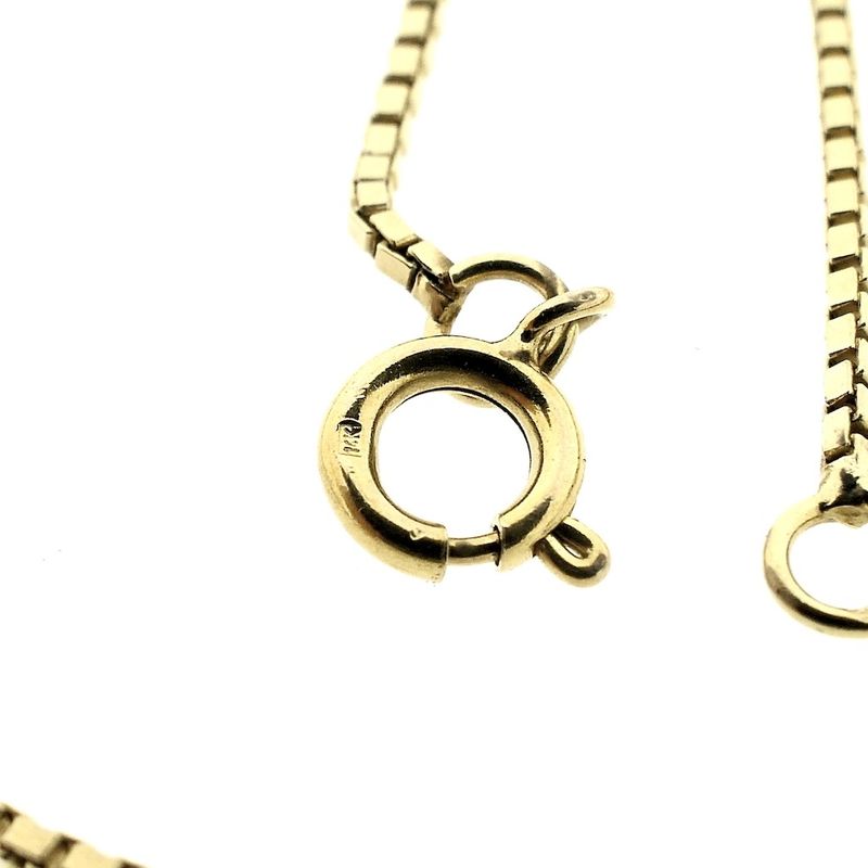 Image 7 of Golden Venetian link chain