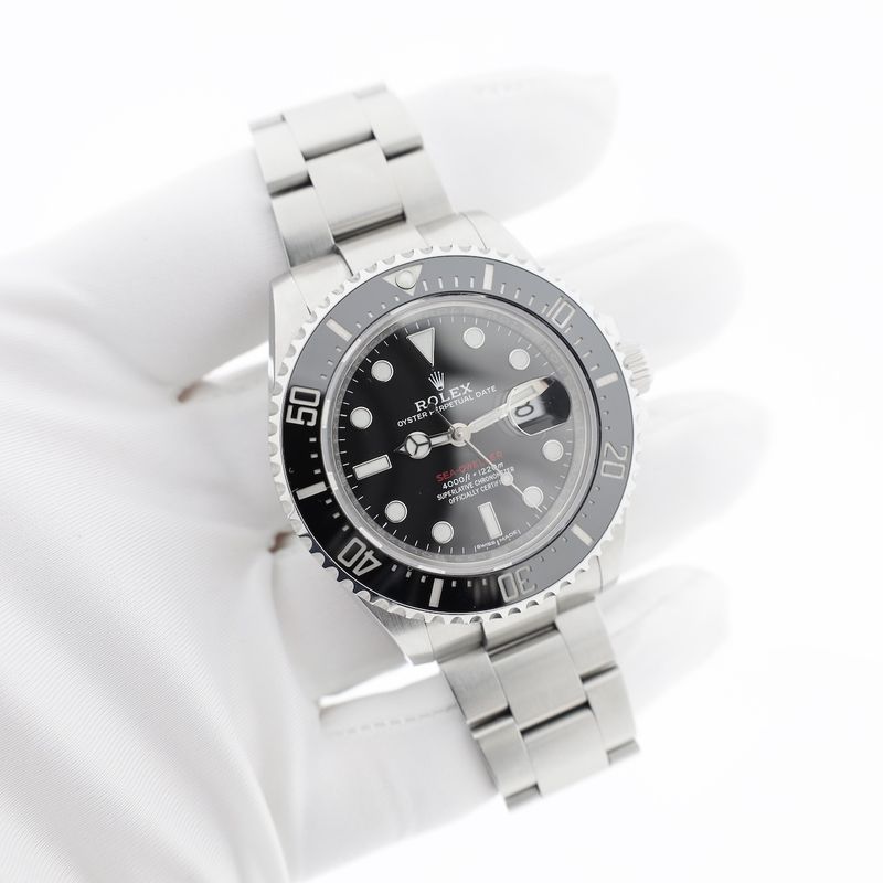 Image 16 of Rolex Sea-Dweller 43mm 126600; Men's diving watch