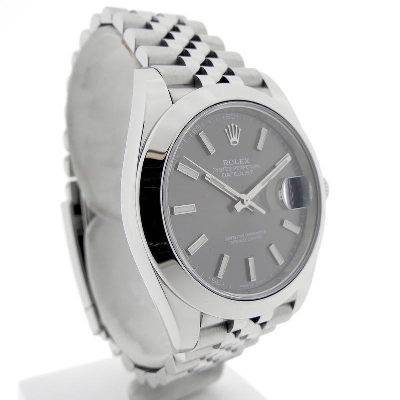 Image 3 of Rolex Datejust 41mm 'Rhodium' 126300; Automatic men's watch