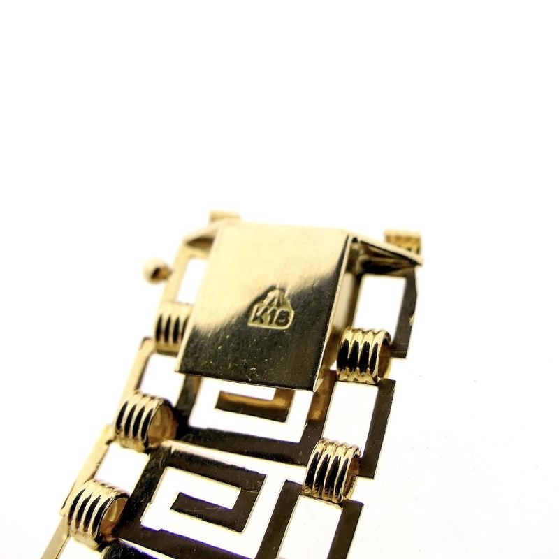 Image 6 of Gold meander link bracelet