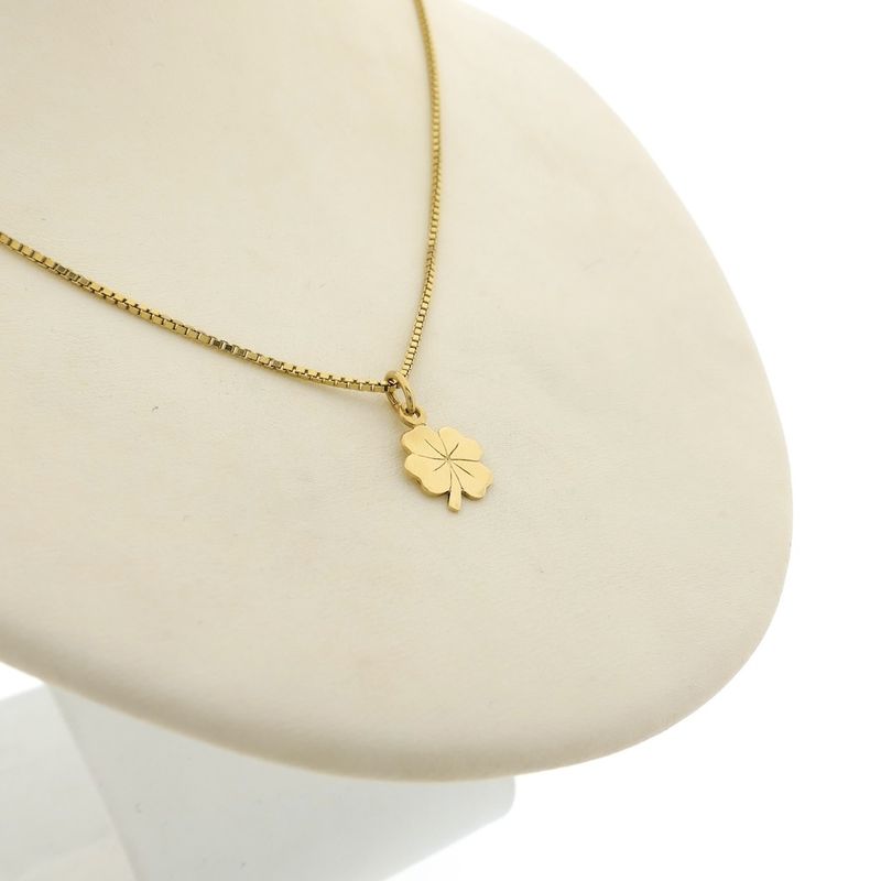 Image 5 of Gold pendant of a four-leaf clover