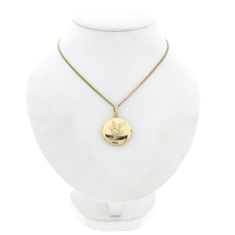 Image 4 of 14 Karat Gold Medallion Pendant