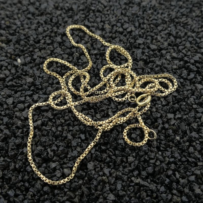 Image 2 of Golden Venetian link chain