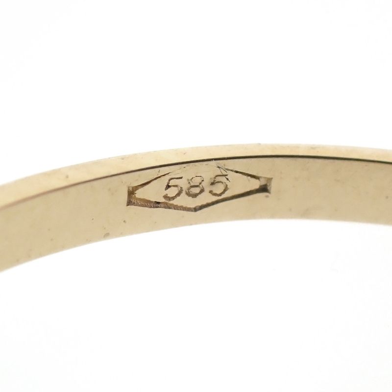 Image 8 of Gold ring with zirconia stones