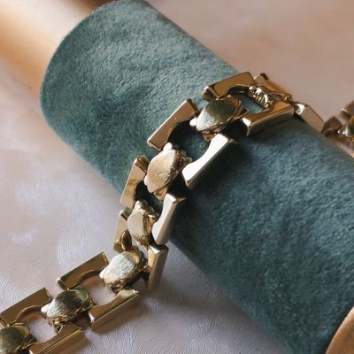 Image 2 of Golden fantasy link bracelet